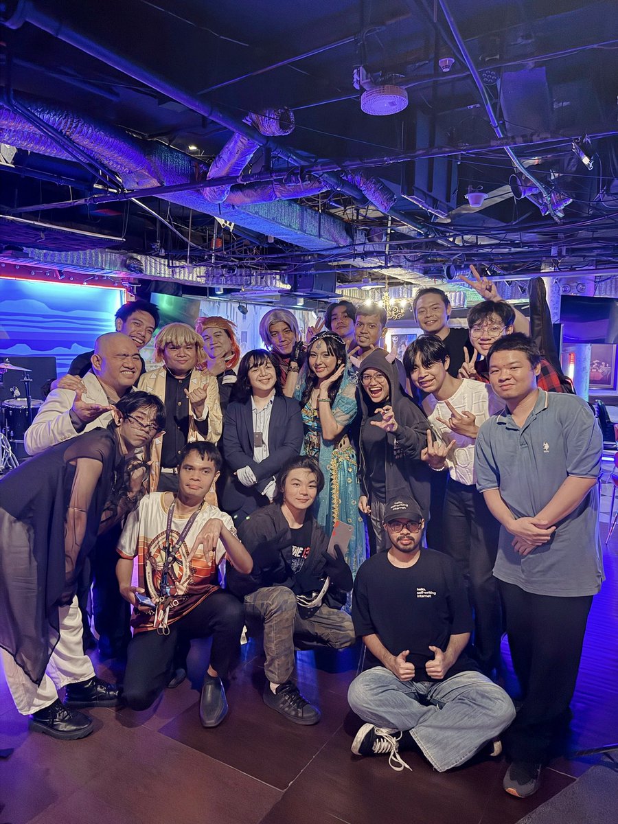 __raire's tweet photo. Let’s Groove On RJTV 💜
October 30, 2025 

#Rai #RaiofSunshine #Idol #letsgrooveonrjtv #thursdaychillspace #rjbistro #rjtv #livemusic #yourweekdaygetaway https://t.co/nDeZyy82fO