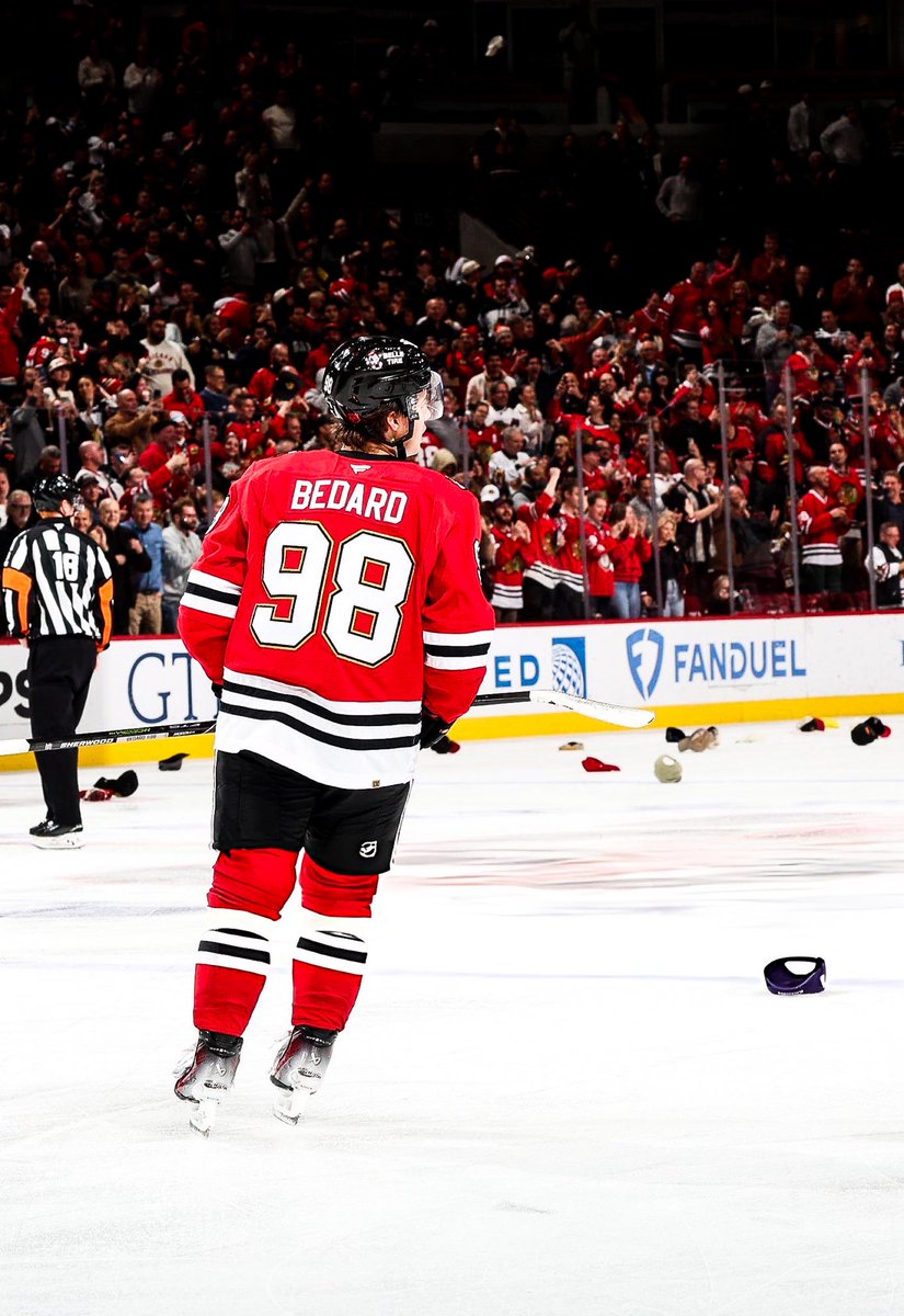 Patrick Kane’s first 14 games in year 3:
4 Goals
9 Assists
4 Multi Point Games
+3
Made the US Olympic team 

Connor Bedard’s first 14 games in year 3:
7 Goals
11 Assists
5 Multi Point Games
+7
<a href="/HockeyCanada/">Hockey Canada</a> 👀👀

The #Blackhawks  have a face of the franchise once again