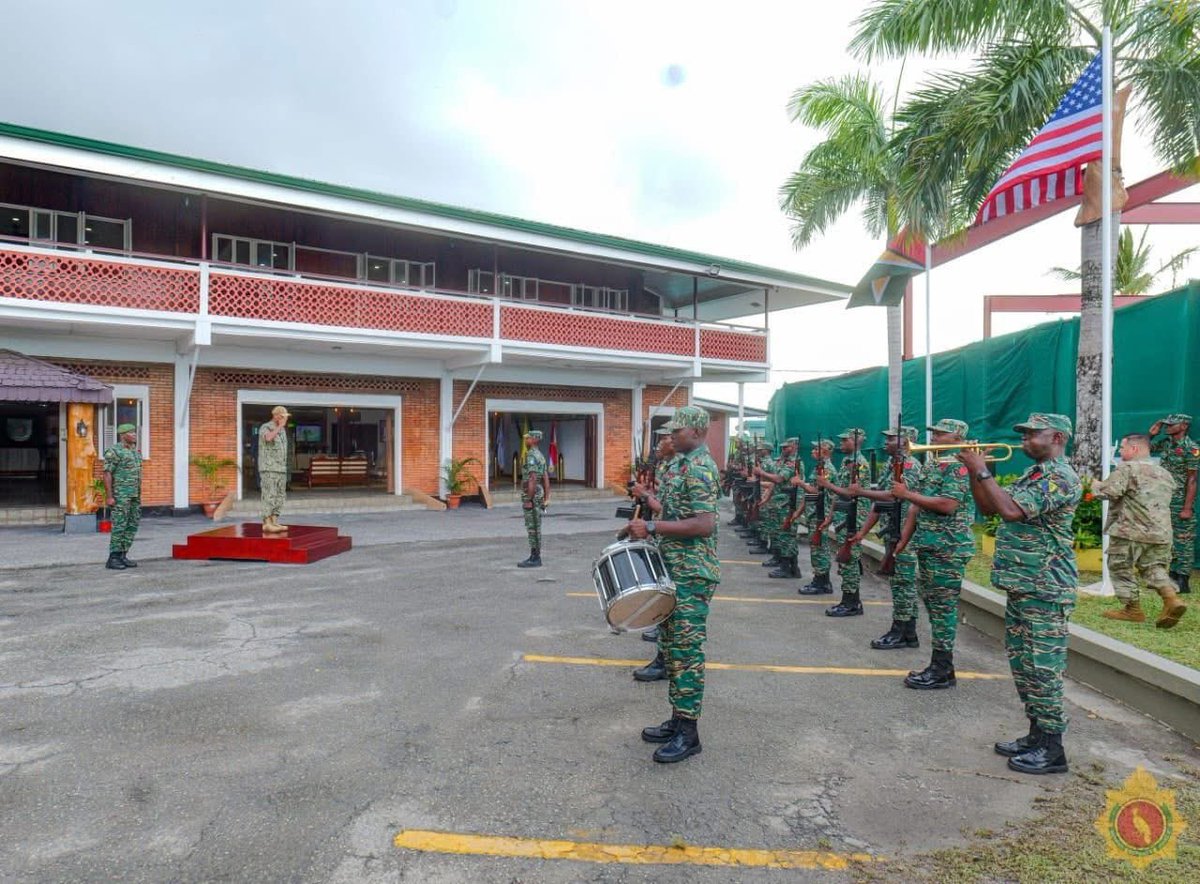 Southcom's tweet image. #SOUTHCOM Commander Adm. Alvin Holsey met today with Guyana’s Chief of Defense Staff Brigadier Omar Khan to discuss strengthening both nations’ bilateral security partnership and reaffirm U.S. support to Guyana’s territorial integrity. Guyana’s contributions to regional security…