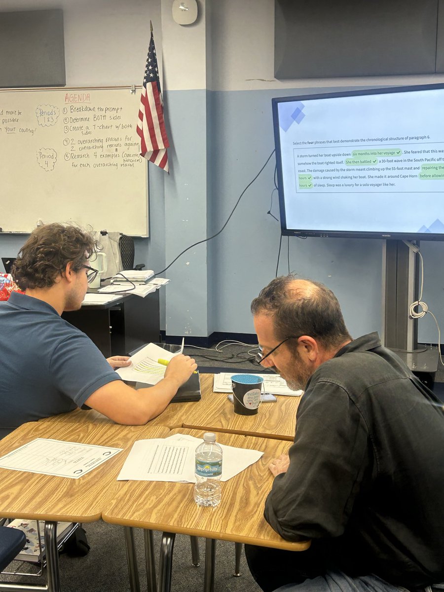 PHS_Colonels's tweet image. Today’s PSD Text Structure session led by Literacy Coach Mrs. Drane was fun, engaging, and full of great strategies! Can’t wait to see the implementation in classrooms! #MissionAPossible