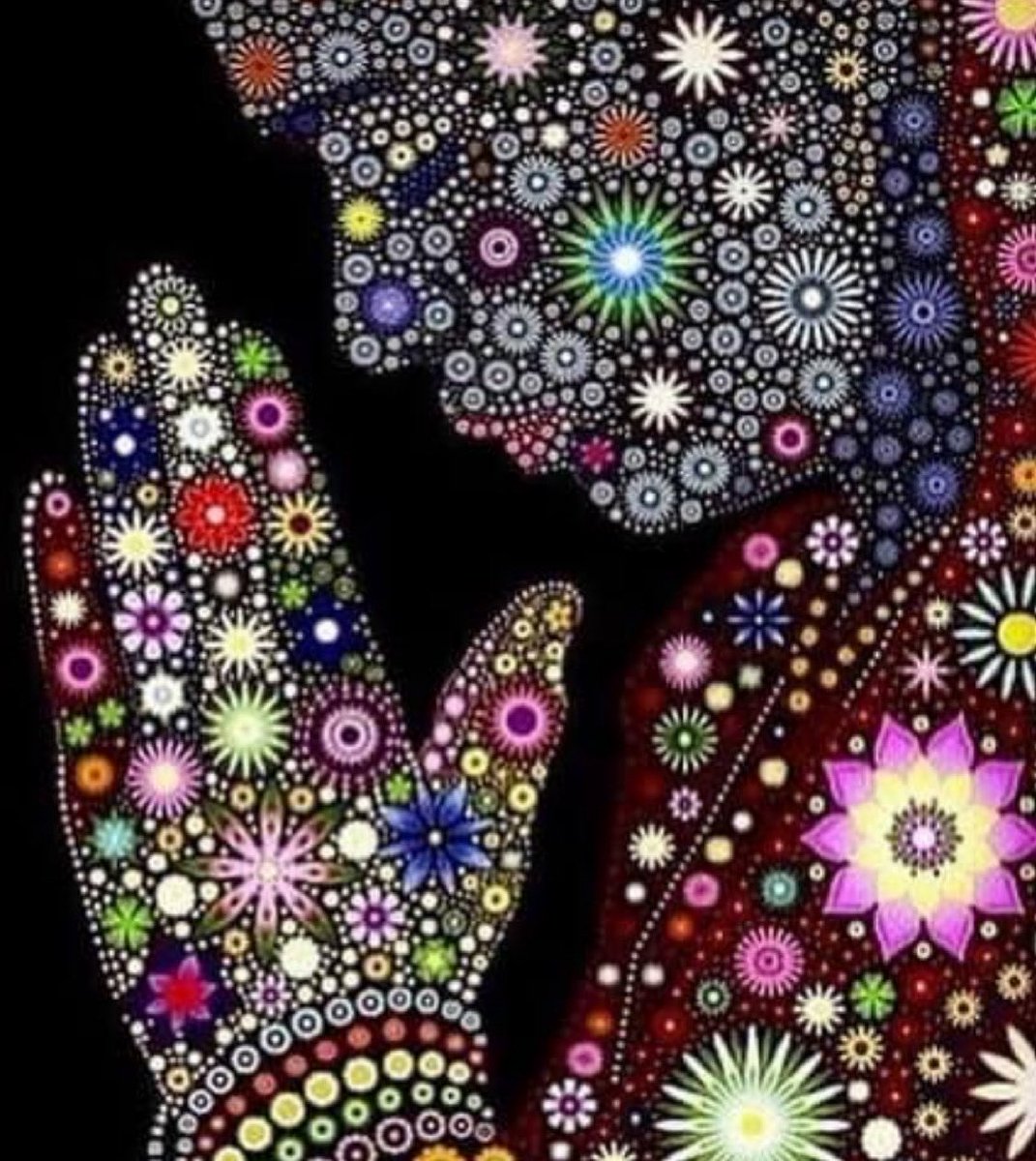 Heartbroken to hear about the young football player’s passing. Holding his family, teammates, and community in my prayers.
#GoneTooSoon #FootballFamily #InMyPrayers #RIP #LegacyLivesOn #CommunityStrong