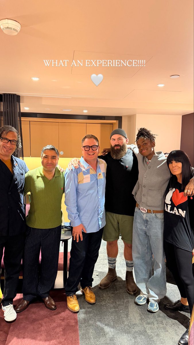 Cat Burns tweet media