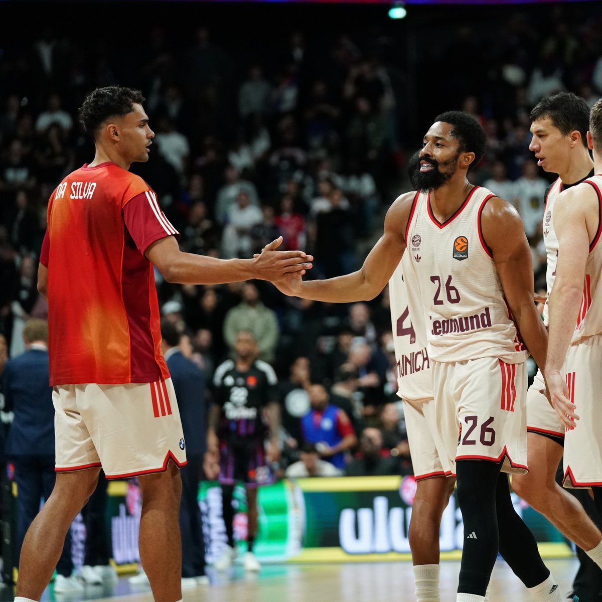 FC Bayern Basketball tweet media