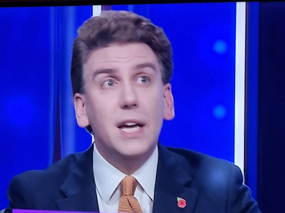 RunRedGreen's tweet photo. Oh @timothy_stanley . Is it my advancing years, or are you starting to charm rather than smarmily repulse, maybe you're starting to see some light or I'm turning Tory. (As if!) Full moon maybe? #bbcqt https://t.co/zY6Vmb7Vj0