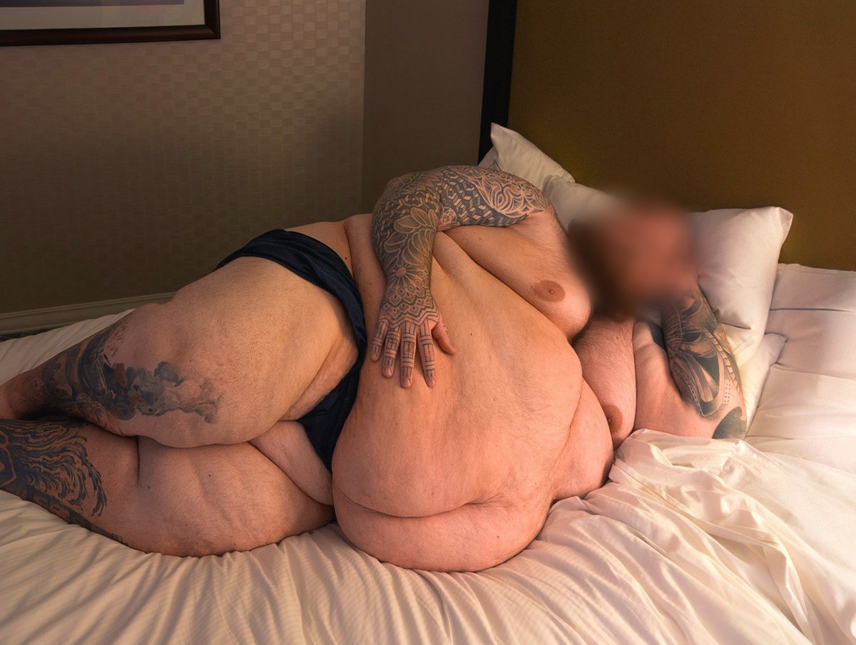 A cuddle session with <a href="/BigHairyMen/">I Love Big Hairy Men</a> turned into a photos hoot!