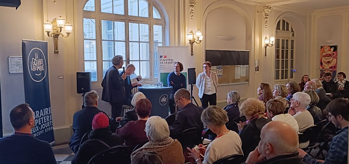 📚 Belle rencontre littéraire ajd au TJ d’Arras, organisée par le CDAD du Pas-de-Calais avec la Grand Librairie d’Arras.
Invité d’honneur : Thibault de Montaigu, venu présenter Cœur, Prix Interallié 2024 — une présentation touchante et sincère d’une histoire familiale. ❤️