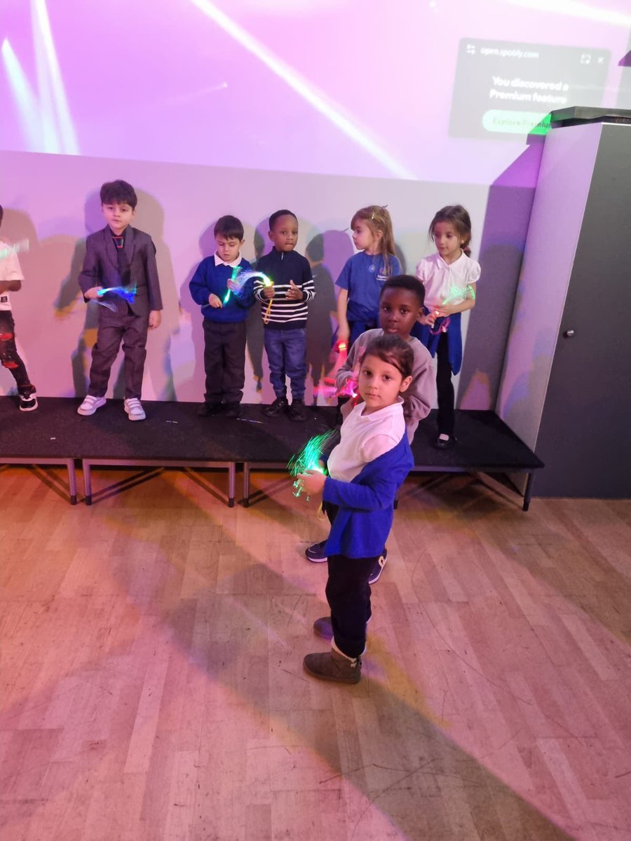 Edgewick Community Primary School tweet media