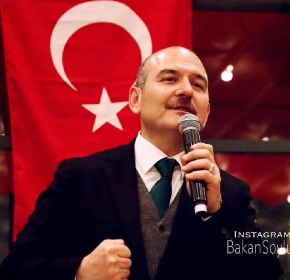 Demir yumruk. <a href="/suleymansoylu/">Süleyman Soylu</a>