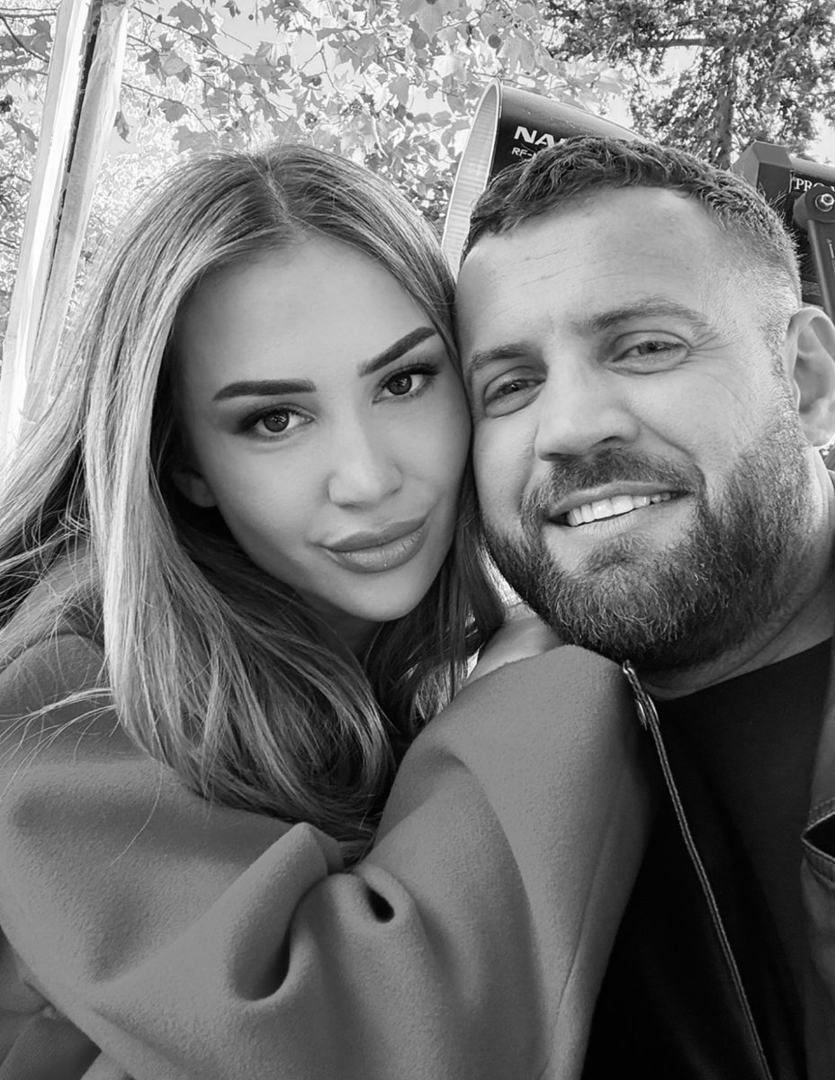 PARTNERSSSSSSSS😋😋😋😋😋
#ejllat