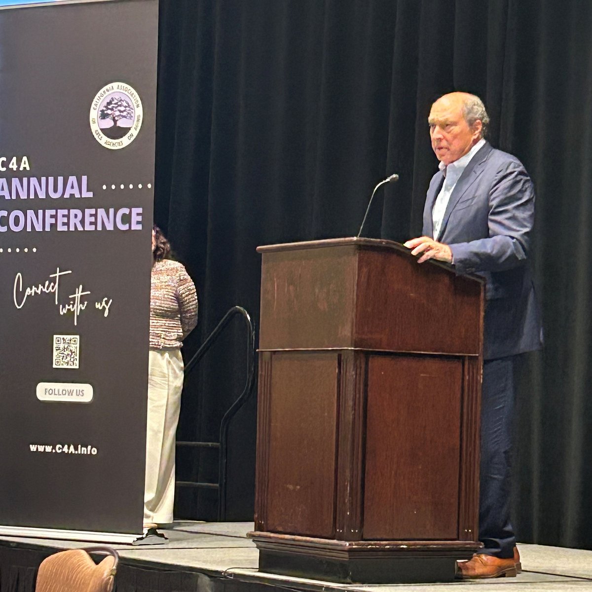CACommisOnAging's tweet photo. Chair David Lindeman presenting findings from #CCoA’s report, Rebuilding Lives: Disaster Response and Recovery for Older Adults and People with Disabilities in California, at #C4A2025. The report is available here https://t.co/s9hP8AN2L0 https://t.co/kzbBUXbFpO