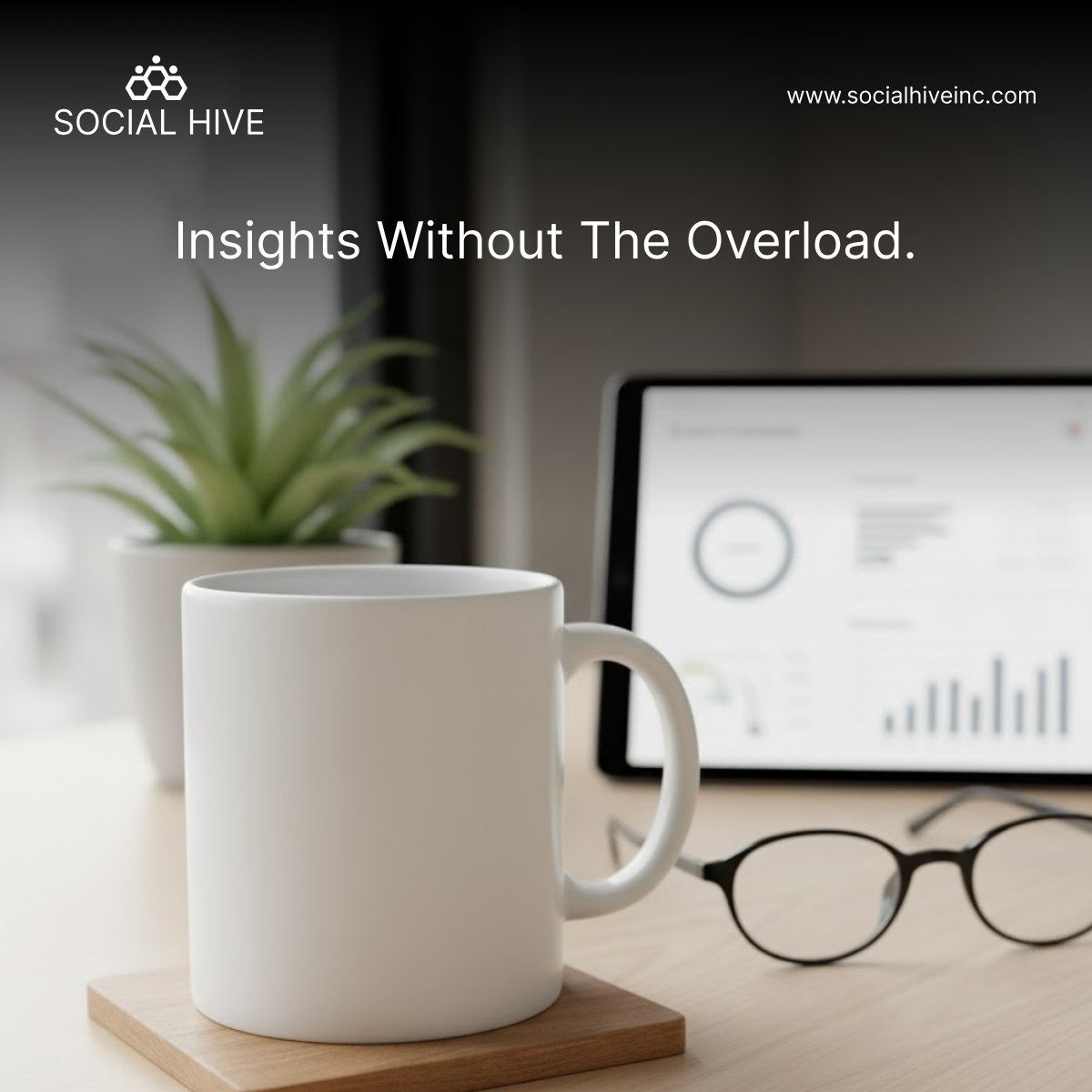 socialhive9's tweet image. Data can be overwhelming. Social Hive delivers clear, concise insights that help you make smart decisions without drowning in numbers. Focus on what matters. Hashtags: #DataClarity #MarketingInsights #AnalyticsMadeEasy #SocialHiveAnalytics #SmartDecisions #NoOverload
