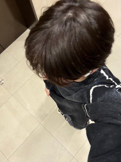 junghwan tweet media