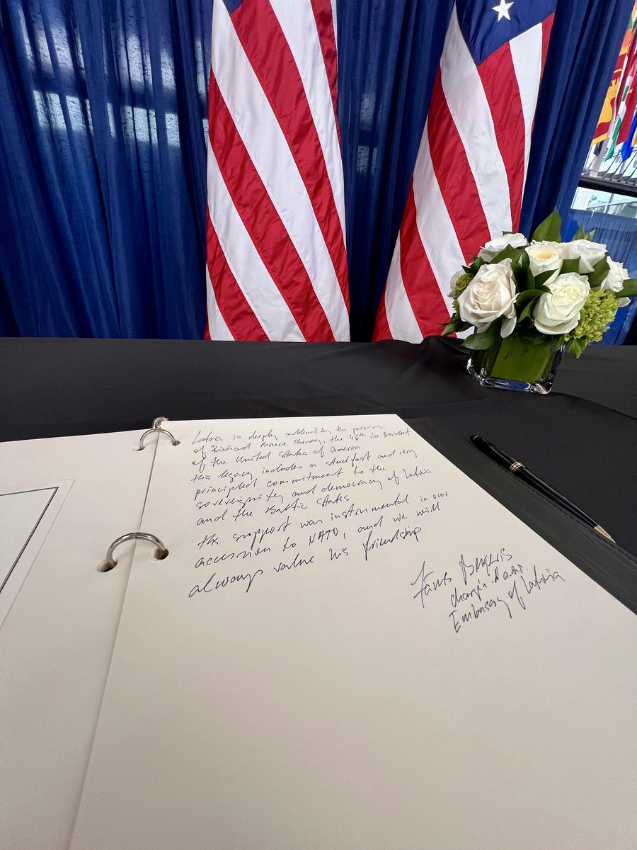 Today 🇱🇻 Deputy Chief of Mission Jānis Beķeris signed the book of condolences at the US Department of State, commemorating the passing of Richard "Dick" Cheney, the 46th Vice President of the United States of America. 

His legacy includes a strong, principled stance for the