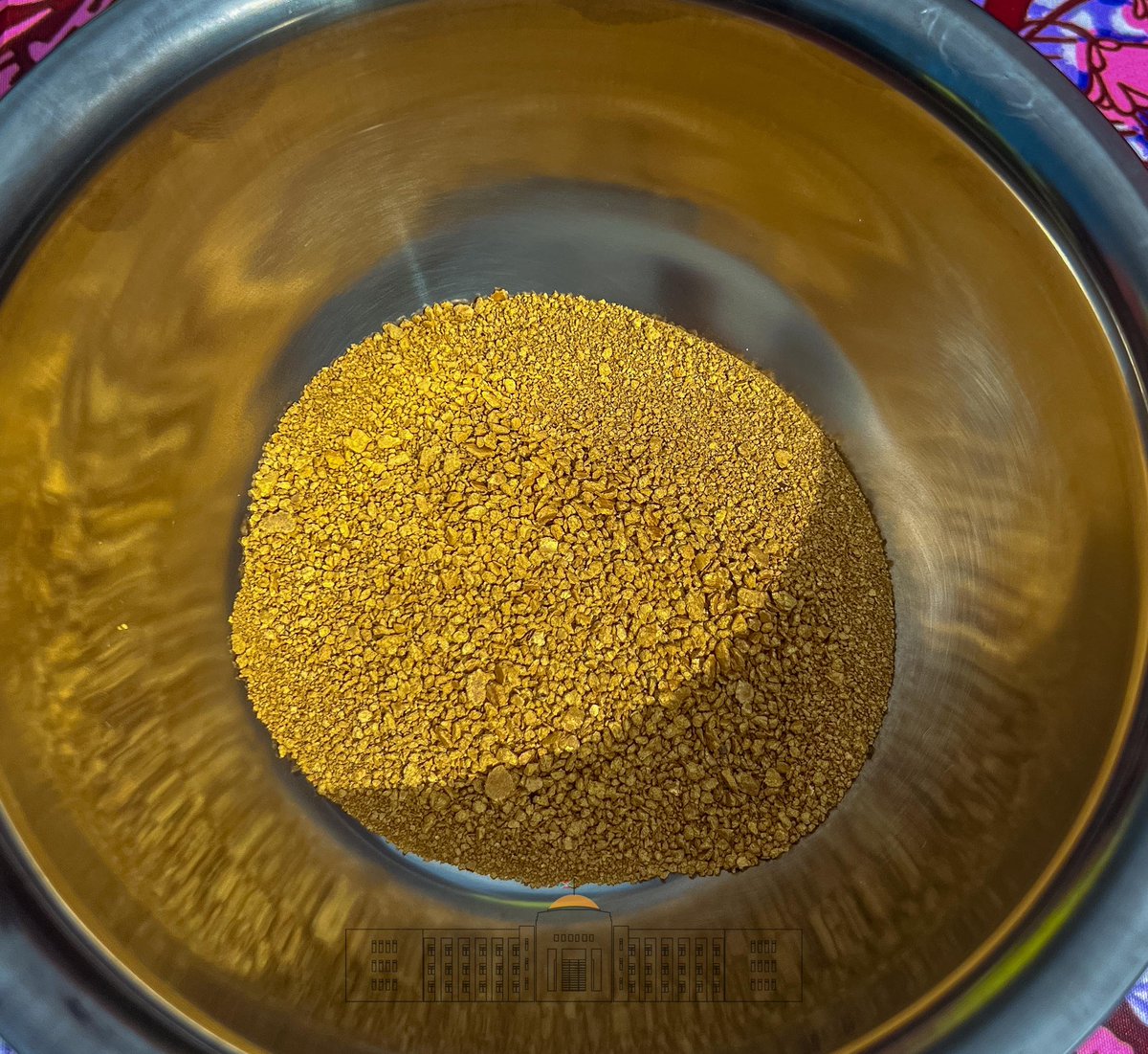 NtareHouse's tweet image. Le Chef de l’État S.E @GeneralNeva a effectué une visite sur le site d’extraction semi-mécanisée d’or de la Coopérative NIYOGUSHIMWA situé en commune #Busoni, zone Mukenke, @PButanyerera. C'est un énième cas d’encouragement des  initiatives locales pour l'exploitation des mines.