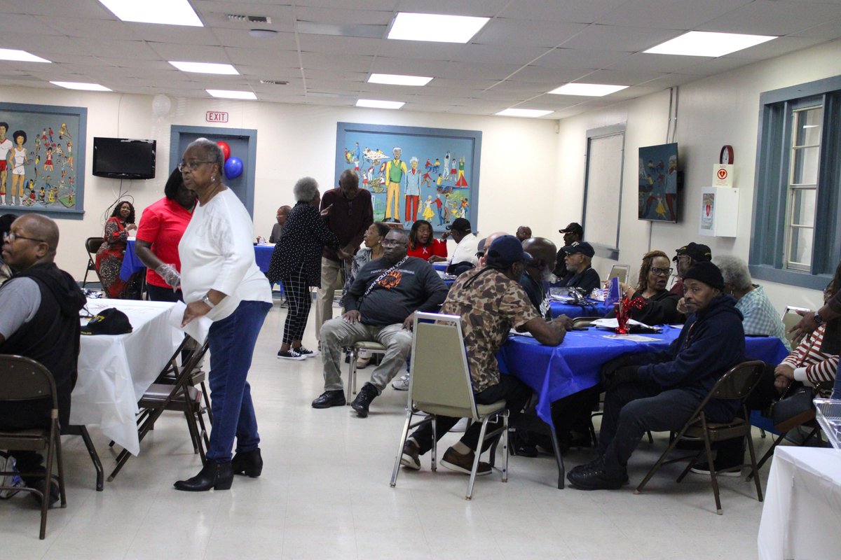 montgcitypandr's tweet image. Last Thursday, the seniors at the Tracy Larkin (King Hill) Community Center hosted a heartfelt Veterans Appreciation Luncheon.

To all who have served—thank you for your service.

#ourmgm #funinmgm #VeteransDay2025