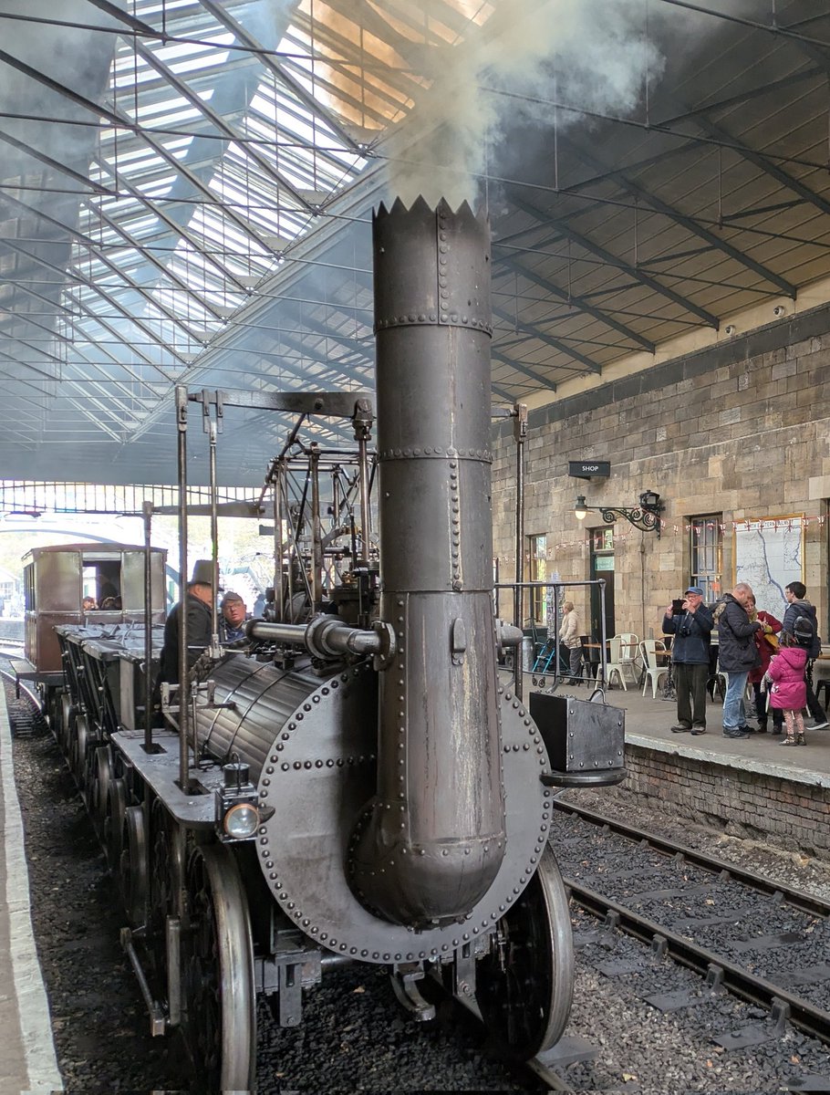 tomwolf55a's tweet photo. Replica of number 1 locomotive (1825) arriving at Pickering. https://t.co/ae4Ob9r4LC