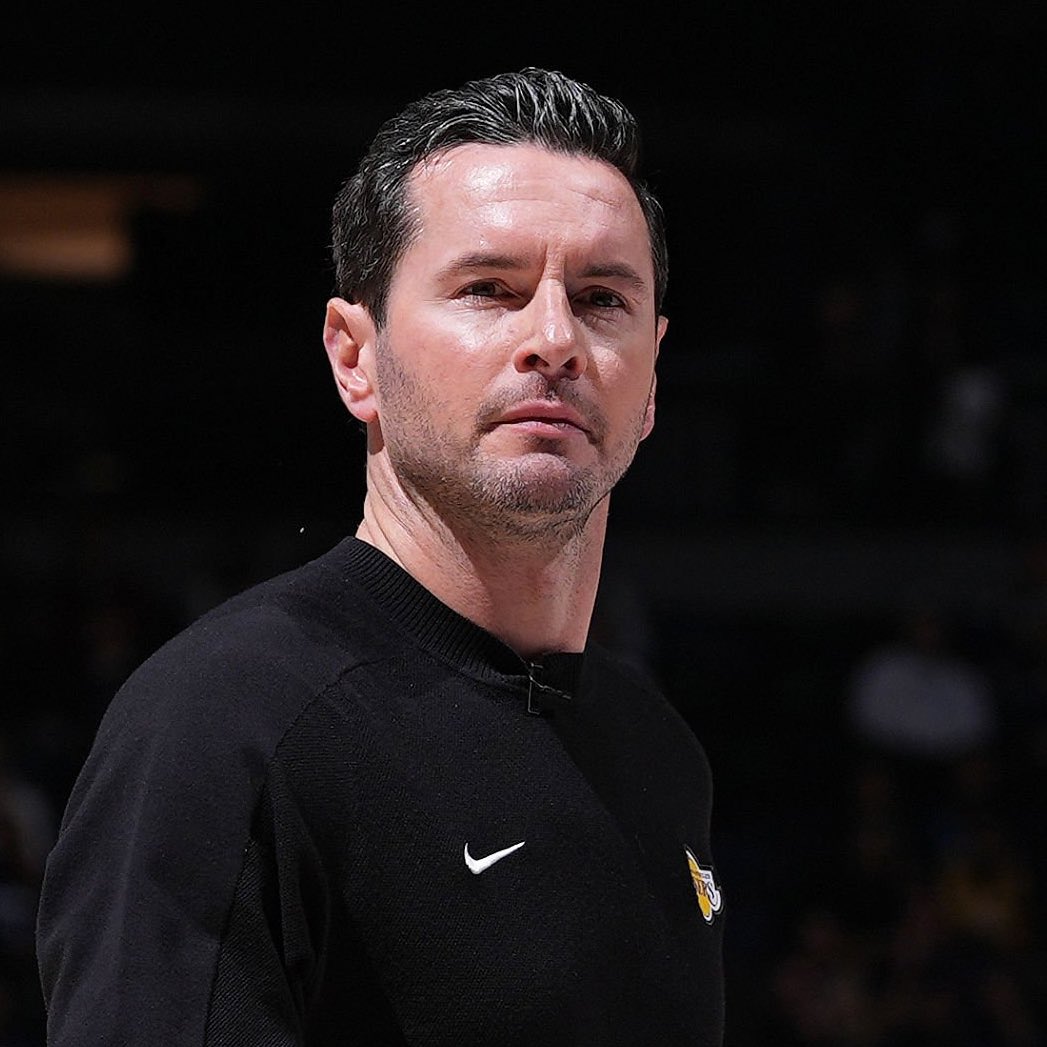 LakeShowYo tweet media