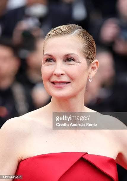 barbaravitali2's tweet photo. Happy Birthday @KellyRutherford November 6,1968 #GossipGirl #Scream3 #MelrosePlace #KellyRutherford https://t.co/F2WGXOQQGu