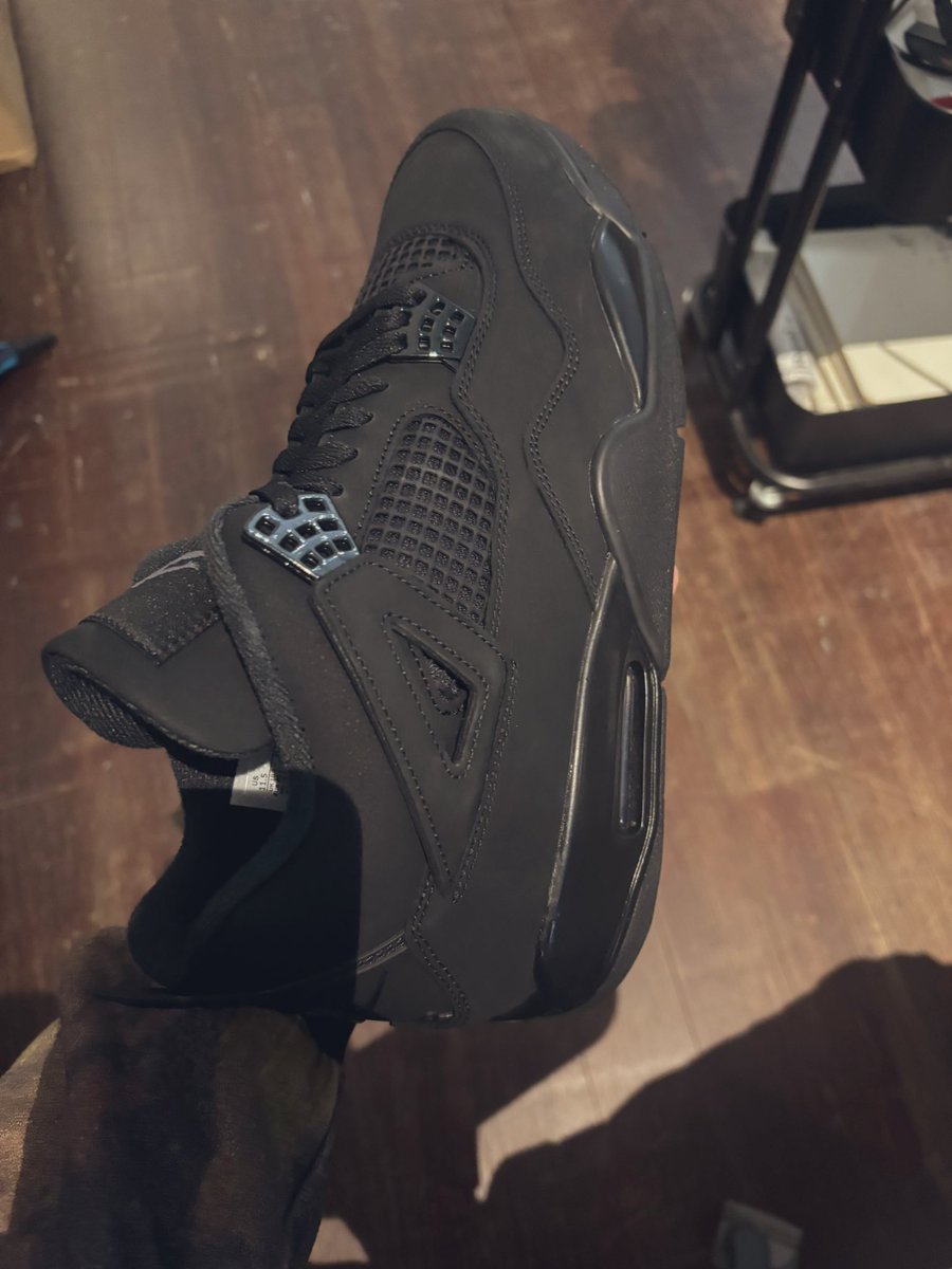 Kevchesterr's tweet image. yeah these 100% a go