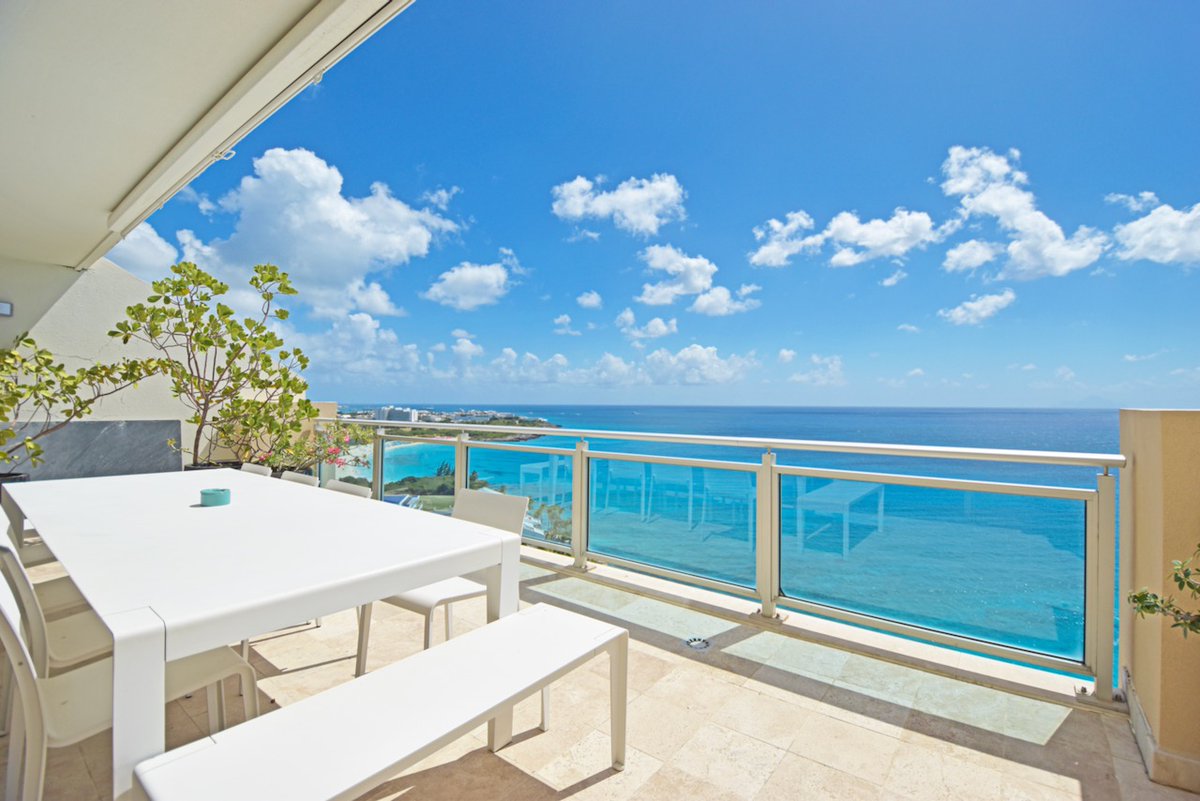 SXMINV's tweet photo. Luxurious Cupecoy Penthouse Cliff SXM Cupecoy, St. Maarten https://t.co/8KkRYwimeM https://t.co/4GHjM8jF4B