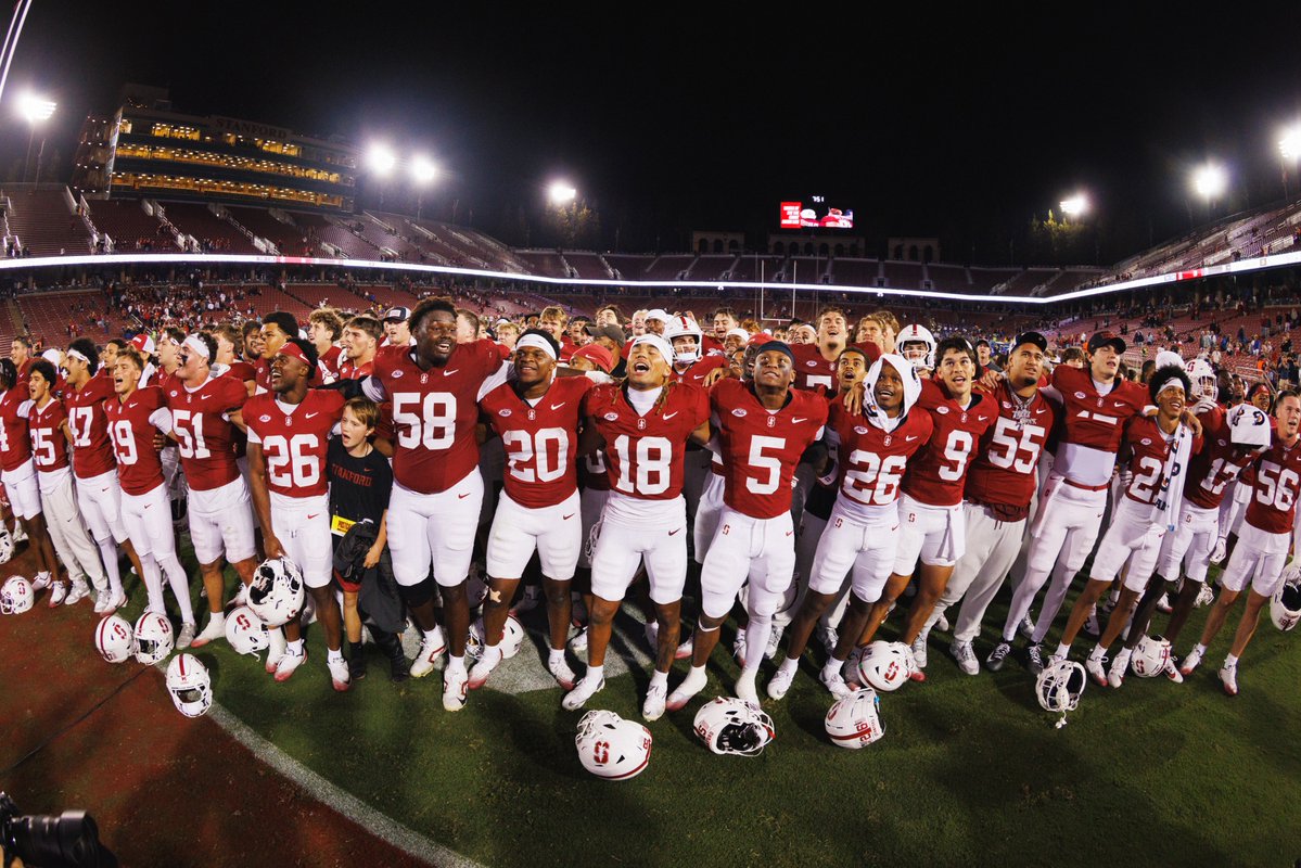 DominicSimons's tweet image. We&apos;re looking for a talented, driven digital strategist to join our team at Stanford Athletics!

Position overview:
🌲 Oversee the digital efforts for @StanfordMBB 
🌲 Manage our @GoStanford social platforms
🌲 Help us drive growth for our mobile app

More info:…