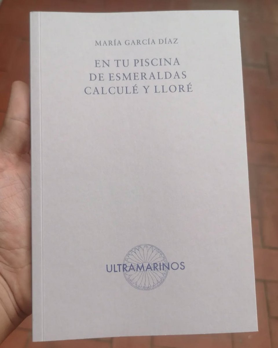 ¿Es más difícil hacer un poema o una fórmula? 🤔

<a href="/MaraGarcaDaz3/">María García Díaz</a> (poeta y física teórica) lo compara en el próximo Metaverso de <a href="/Radio3Extra/">(radio 3)</a>: "Buscar una metáfora precisa es un trabajo igual de arduo que buscar una fórmula matemática..."

🎧 #Poesía #FísicaCuántica #MetaversoR3