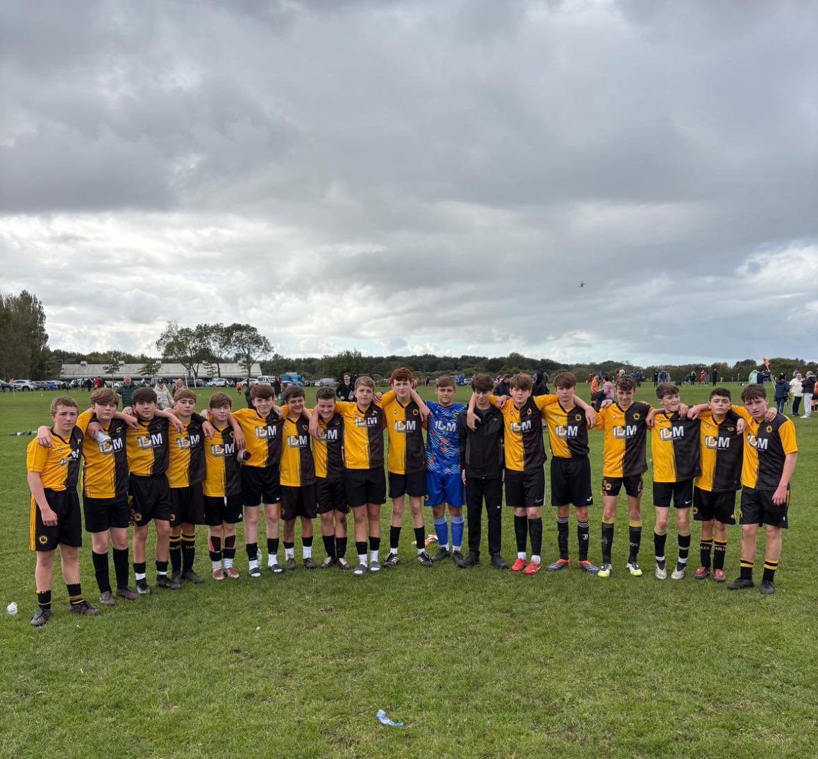 New team photo 👏🏻⚽️