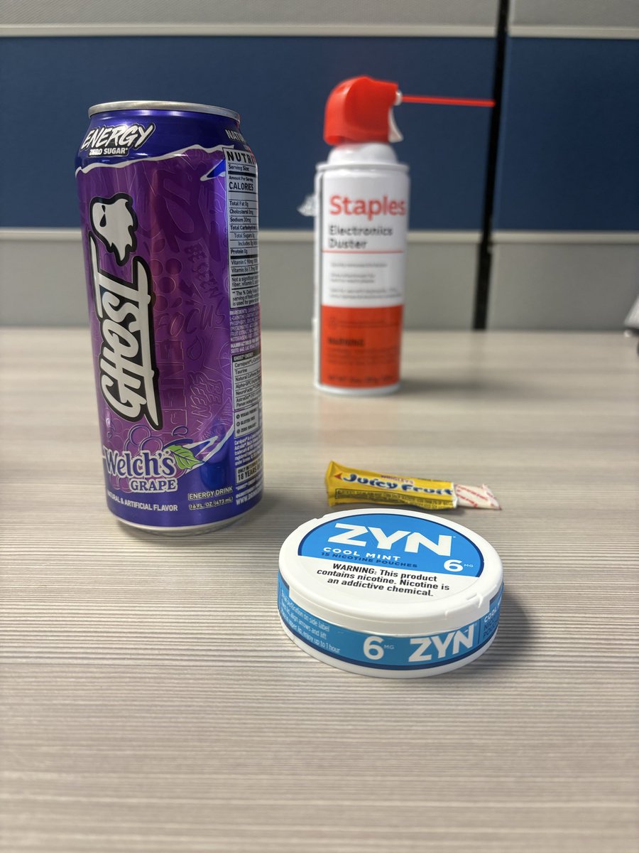 ShitroNorth's tweet photo. Work bought us lunch today but told them I had to stick to my meal prep. Any other ball knowers out there fuck with juice fruit? #thanks https://t.co/f7IPu75Iks