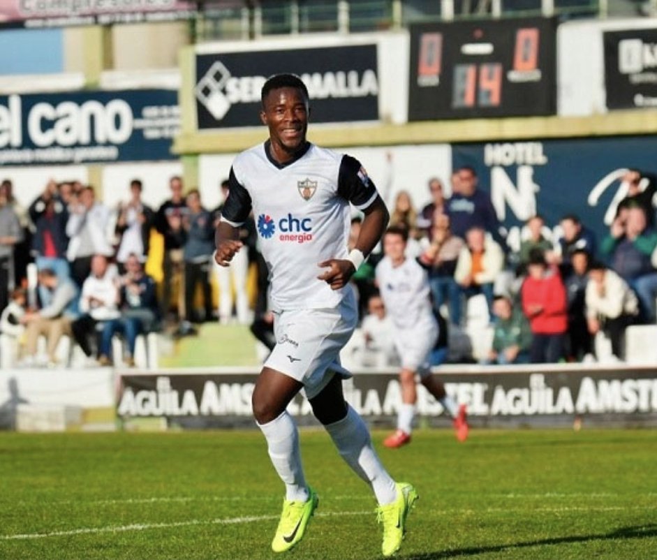 Arona Diawara elegido por la prensa jugador más regular de la temporada 2024-25 del <a href="/C_DPozoblanco/">CD Pozoblanco</a>
Pablo Castro, periodista deportivo, que lleva casi 50 años retransmitiendo los partidos del <a href="/C_DPozoblanco/">CD Pozoblanco</a>, será quién entregue el 57 Trofeo que otorga la Peña <a href="/AtletiPozo/">Peña Atletico Pozo</a>