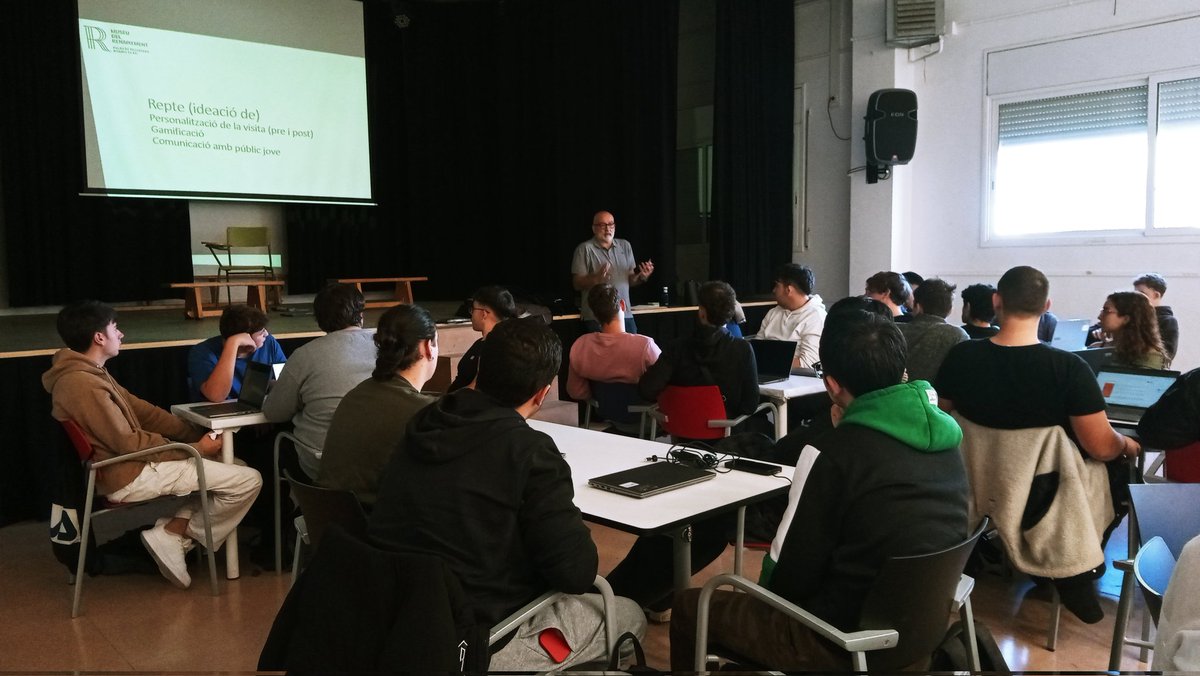 Parlant de museus i explicant el <a href="/MRenaixement/">Museu del Renaixement</a> als instituts Bernat el Ferrer, de Molins de Rei i Gabriela Mistral, de Sant Vicenç dels Horts. Content de col.laborar en un projecte fantàstic de l'espai <a href="/Empresa_MdR/">Espai Empresa MdR</a> de l'<a href="/AjMolinsdeRei/">Ajuntament de Molins de Rei</a> amb estudiants de grau superior d'ASIX i DAW
