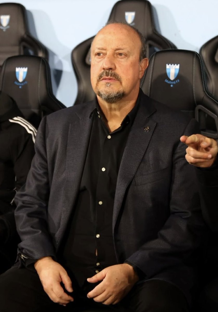 Μεγάλο επίτευγμα του Ισπανού, που έχει παραλάβει μια ομάδα χωρίς αρχή-μέση-τέλος και παίρνει επαγγελματική νίκη που βάζει θεμέλια πρόκρισης. 

Ωστόσο, πρέπει να διορθωθούν ΠΑΡΑ ΠΟΛΛΕΣ αστοχίες στο ρόστερ, αν θελουμε να βλέπουμε μακριά. 

#paofc #panathinaikos ☘️