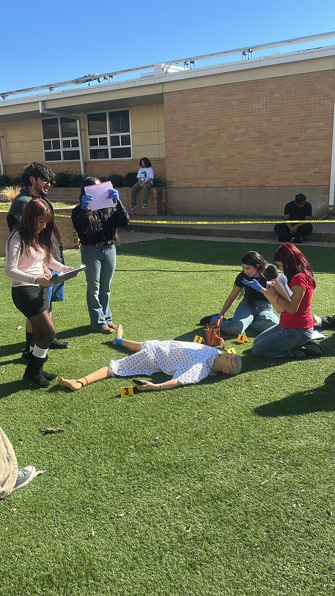 Kelsey Wilson tweet media