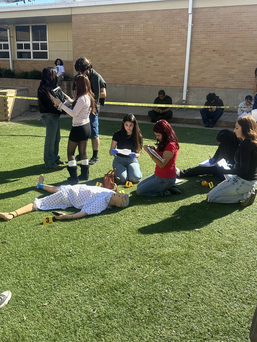 Kelsey Wilson tweet media