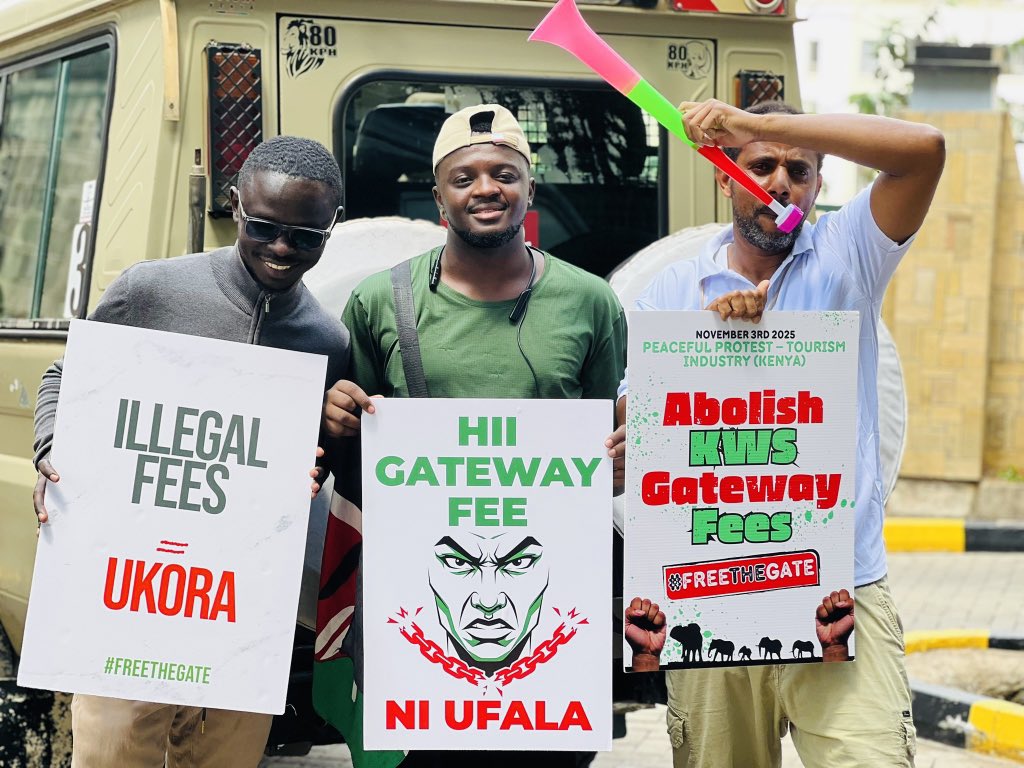 FredAwuor_'s tweet photo. Leo tulikuwa kwa Ground na Tumepeleka PS mbio saana๐
The Fight is still on๐๐พ @muli_brian_
#AbolishKWSGatewayFees
#FreeTheGate https://t.co/rUcrAyroGs