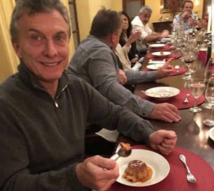 Hoy vino Rosenkrantz a darnos clases