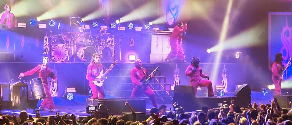 DomainNameWire.com tweet media