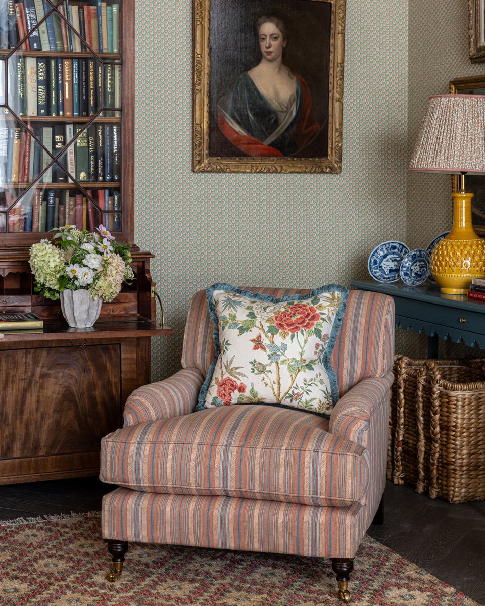 Whether you’re preparing for the festive season or simply refreshing your home, our handcrafted furniture collection brings timeless elegance and exceptional craftsmanship to every space.
Order now in time for Christmas.
@torymcternanphotographer
#gpjbaker #furniture