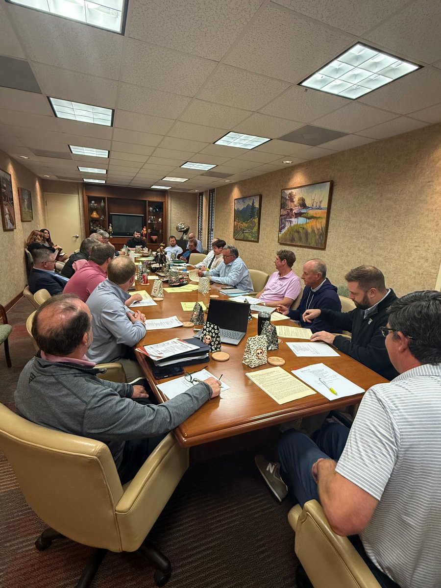 NCPCM's tweet image. Last week, our leaders united to share ideas and tackle challenges for an exciting year ahead. Thanks to all board and committee members for your dedication to NC’s petroleum and convenience industry!  #NCPCM #IndustryLeadership #WeLeadTogether #BoardMeeting #AssociationStrong