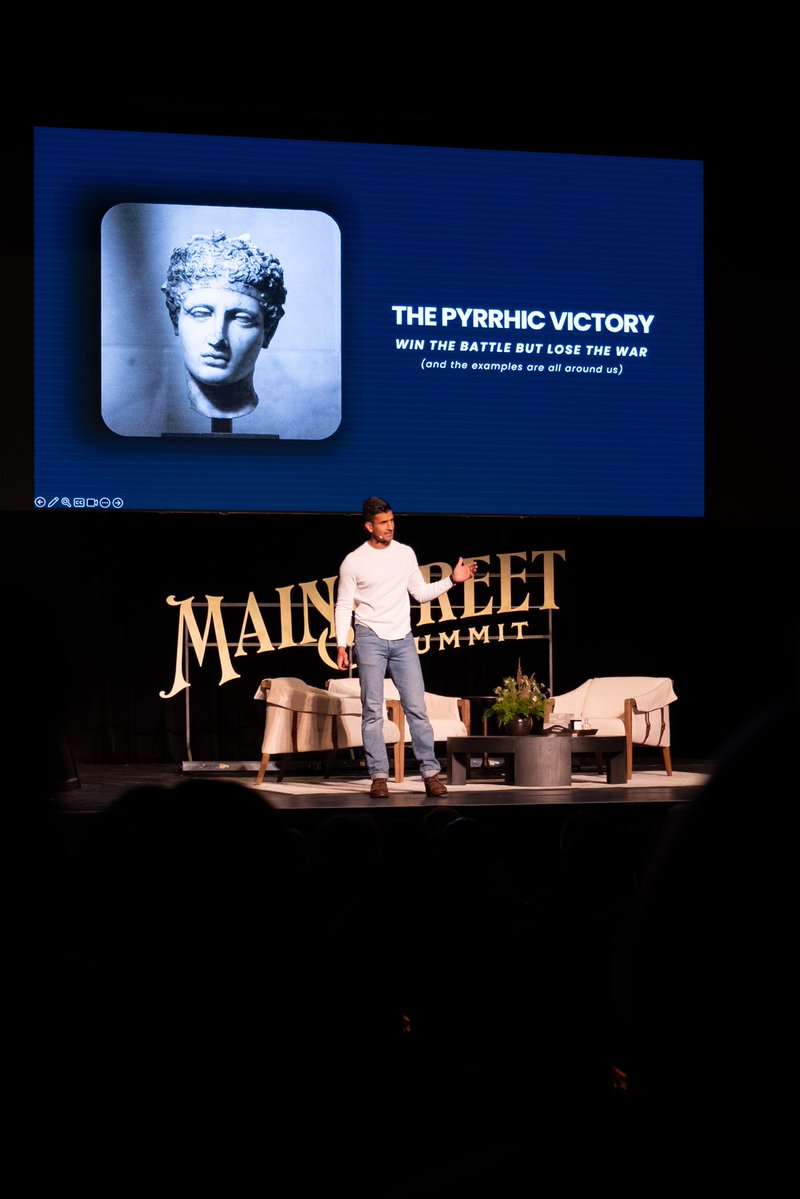 bk_moore's tweet image. The team behind @MainStSummit is putting on a clinic on how to gather people in different industries to learn from each other and hang out. Truly a great experience.