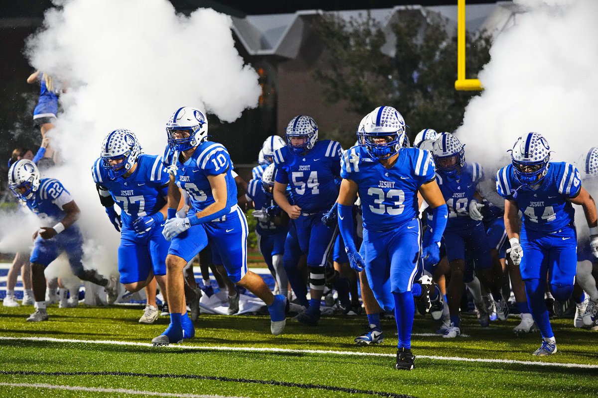 JesuitTigers_FB's tweet photo. Jesuit (9-1) is the No. 1 seed in Class 4A, Region 3 and will host No. 8-seed Osceola in a Region Quarterfinal on Nov. 14 at Alumni Field!

#AMDG #GoTigers #JesuitFootball https://t.co/CNsQ0yel6y