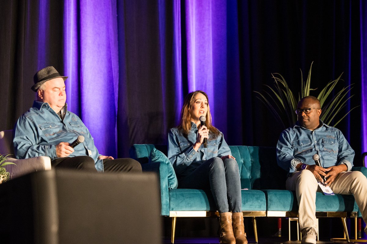 TechCon365's tweet image. What an incredible AI Roundup keynote panel at TechCon 365 Dallas! 🚀 Inspiring conversations, bold ideas, and real-world insights that are shaping the future of artificial intelligence. Grateful to our speakers and attendees for making this such an impactful moment!…