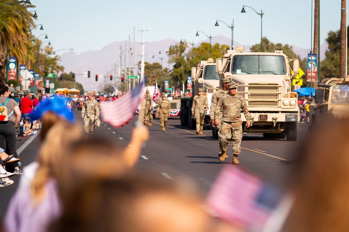 CITYOFMESA's tweet image. Join us on Tuesday, Nov. 11 from 11 a.m.-1 p.m., for our East Valley Veterans Day Parade. Help us honor, thank and celebrate our local Veterans, active Military and their families. 
Learn more and see a parade route map at my.mesaaz.gov/3JKM4d8
 #VeteransDay #HonorOurVeterans