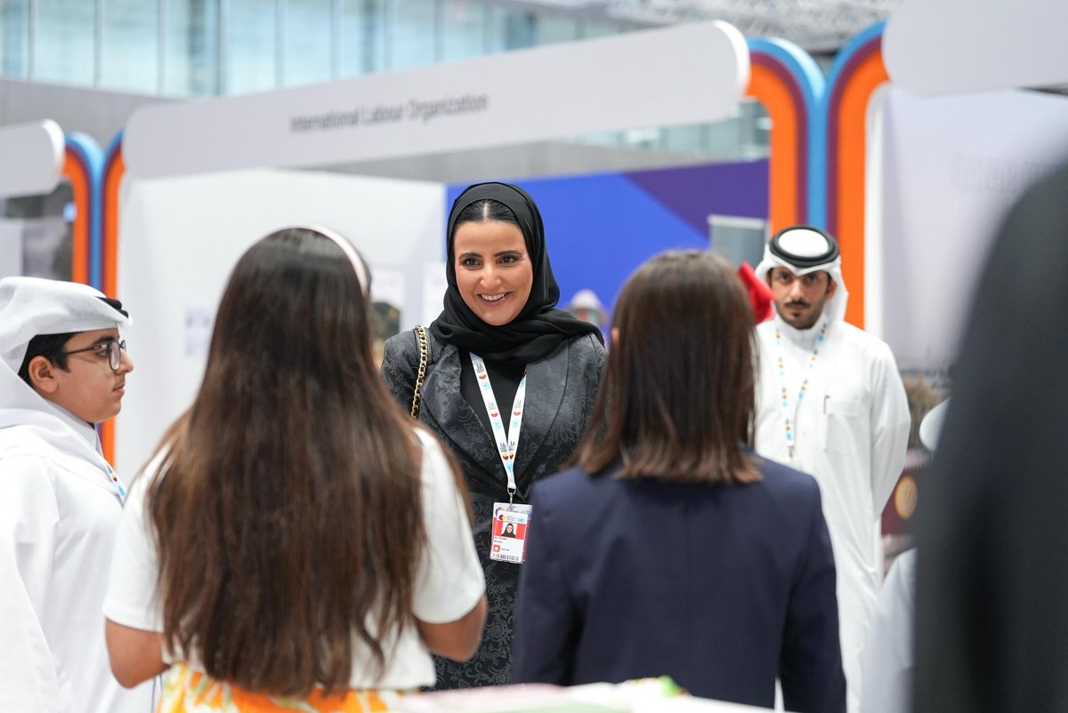 جناح وزارة التربية والتعليم واللجنة الوطنية القطرية للتربية والثقافة والعلوم يستقطب اهتمام الزوار والمشاركين في القمة العالمية الثانية للتنمية الاجتماعية 2025

للمزيد:
edu.gov.qa/ar/News/Detail…

#وزارة_التربية_والتعليم_والتعليم_العالي