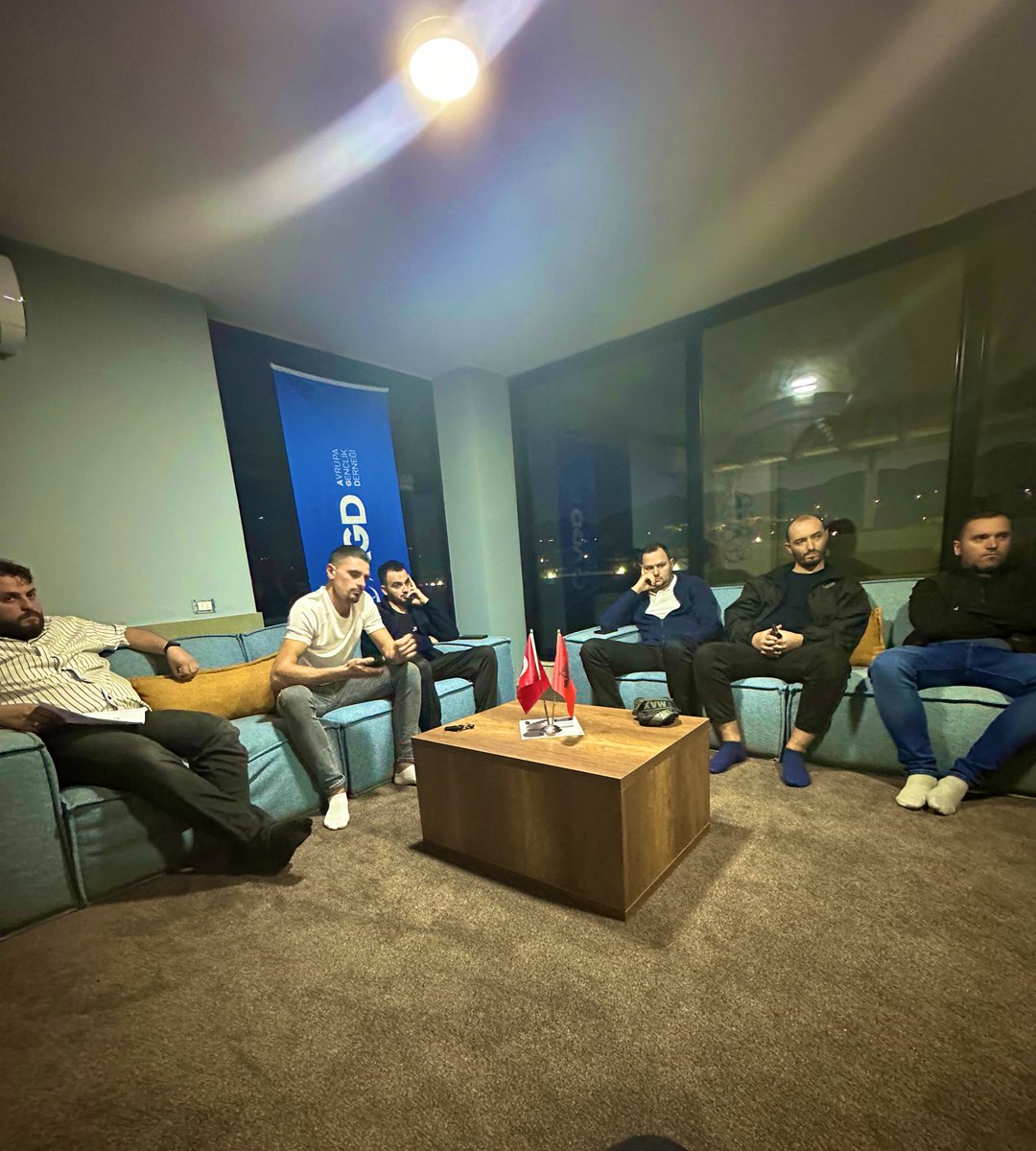 AGD 🇦🇱
- Perşembe Dersleri.
06.11.25 
Konu : Adalet