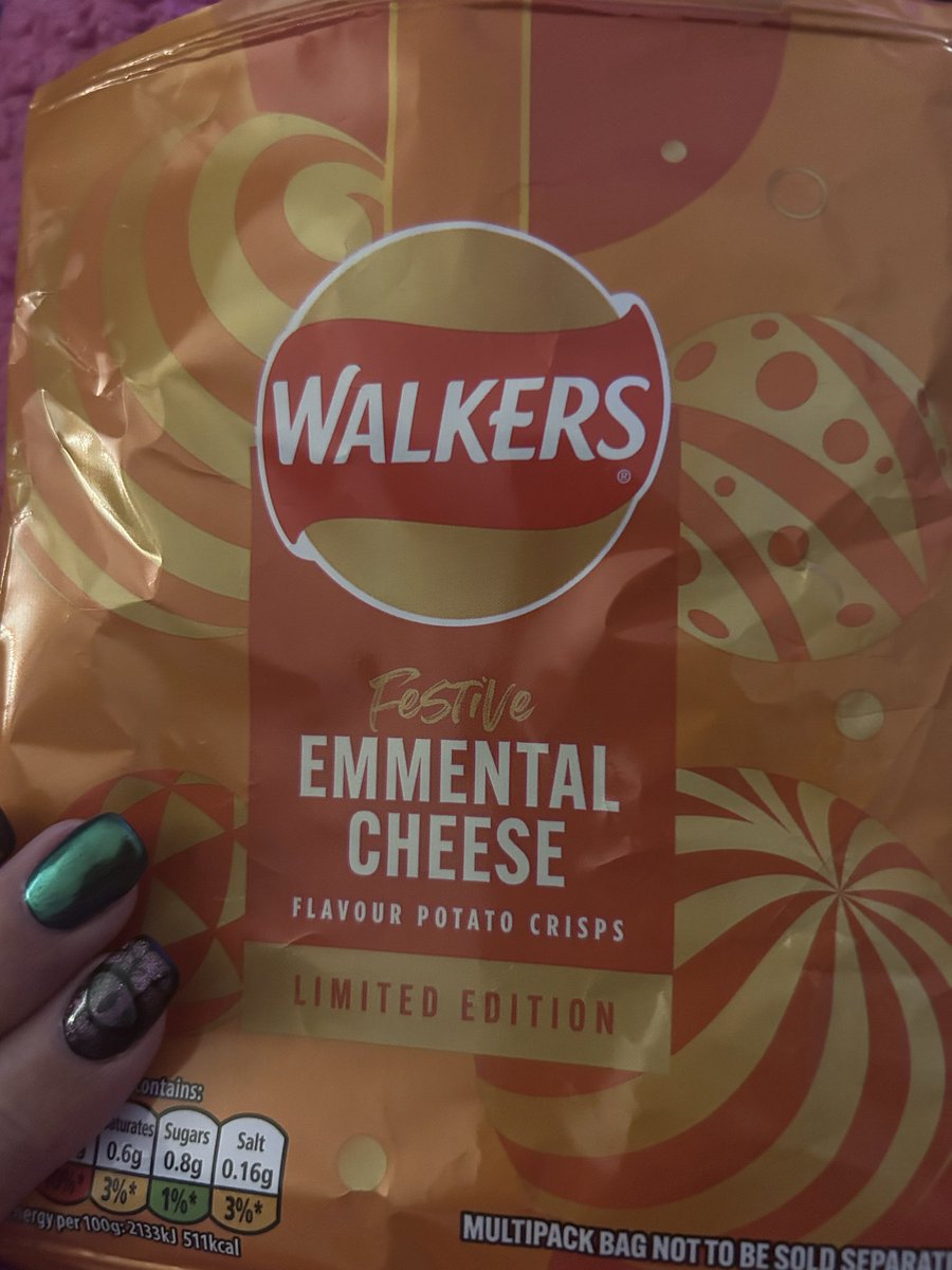 Omw! <a href="/walkers_crisps/">Walkers Crisps</a> 
🎤 drop 
😋