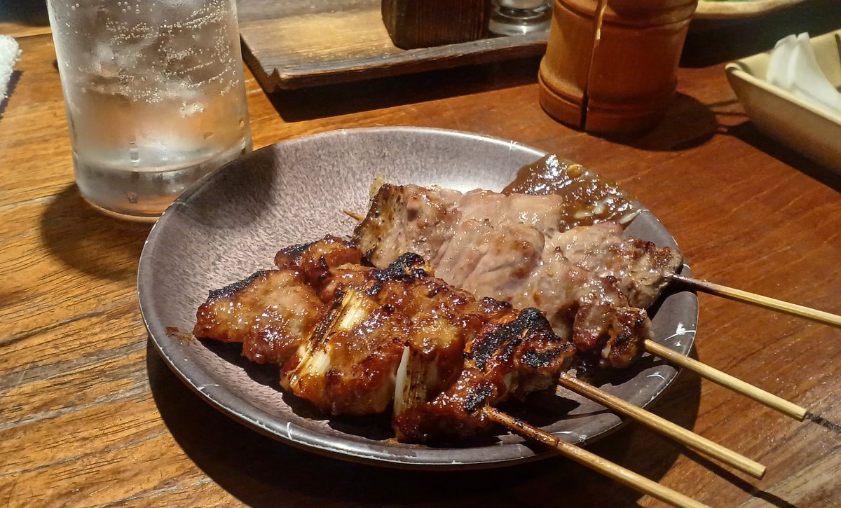 tamarockcafe's tweet image. 地元の同級生と会うと、話題は自然と「健康の話」に。若い頃の無理が今「つけ」として返ってくるのを実感💧「健康」こそが最高の財産ですね。
​やりたい仕事があるからこそ、身体と向き合い労わる。「働き続けられる自分」を創る、今からの投資です✨
​#50代の挑戦 #健康第一 #同窓会あるある