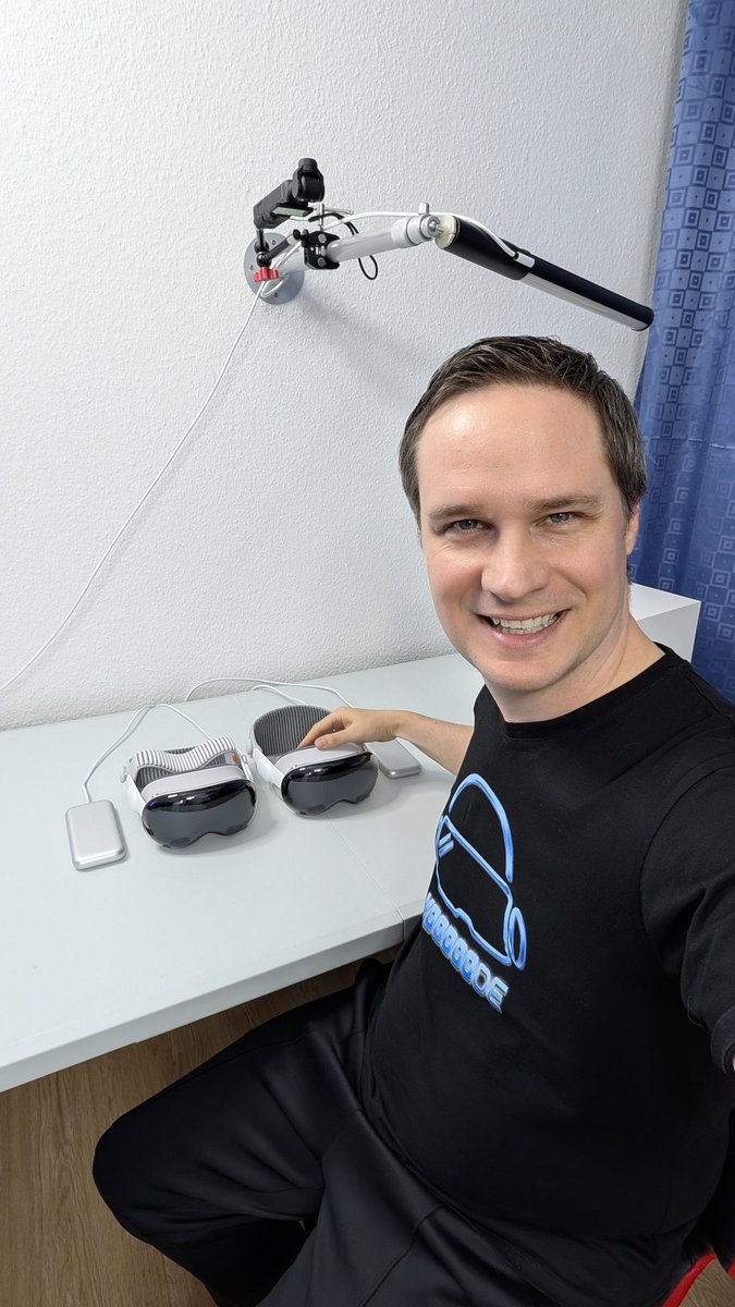 VoodooDE_Gaming's tweet image. I am currently preparing a comparison video between the old Apple Vision Pro with M2 chip and the new one with the M5 chip and the Dual Knit Band.

#apple #applevisionpro #visionpro #m5chip