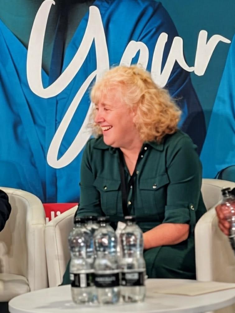 marshaj1772's tweet image. Not taken for granted being able to step away from day 2 day work - but take great Pride in sharing the innovation &amp;amp; changes our Nurses have worked through - MMUH #RCNiLive @SWBHnhs #GuestSpeaker &amp;amp; to hear @MelR4970 speak - West Midlands Senior Nurse Leaders