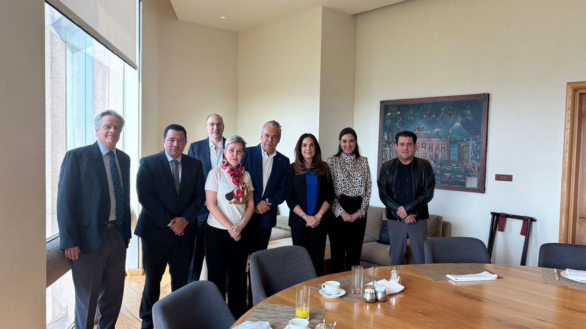💧 Nos reunimos con integrantes de la Comisión de Recursos Hidráulicos, Agua Potable y Saneamiento de la Cámara de Diputados.

Agradecemos la apertura y disposición para fortalecer la colaboración y el diálogo en beneficio de nuestra industria. 🤝