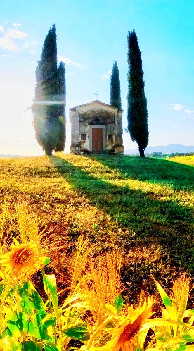 #Italia 🇮🇹 
<a href="/VisitTuscanyITA/">Visit Tuscany ITA</a> <a href="/toscana/">Toscana</a> <a href="/borgodeiborghi/">Il Borgo dei Borghi</a>  <a href="/made_in_tuscany/">Made in Tuscany</a> <a href="/Borghi_Italia_N/">Borghi in Italia</a> <a href="/DJIGlobal/">DJI</a> <a href="/BorghiPiuBelli/">Borghi+belli Italia</a> <a href="/insta360/">Insta360</a> <a href="/LuoghiDalMondo/">Luoghi Dal Mondo</a> <a href="/VisitItalyIT/">VisitItaly</a> <a href="/VisitPisa/">Visitpisa</a> <a href="/muoversintoscan/">Muoversi in Toscana</a> <a href="/BorghiAutentici/">Borghi Autentici</a> <a href="/Borghi_Italia_S/">Borghi in Italia</a>